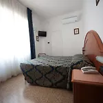 Lorenzo Hotel