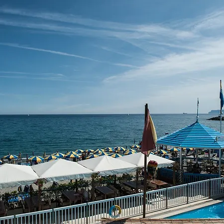 Lorenzo Hotel 3*