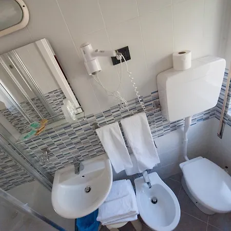 Hotel Lorenzo Celle Ligure