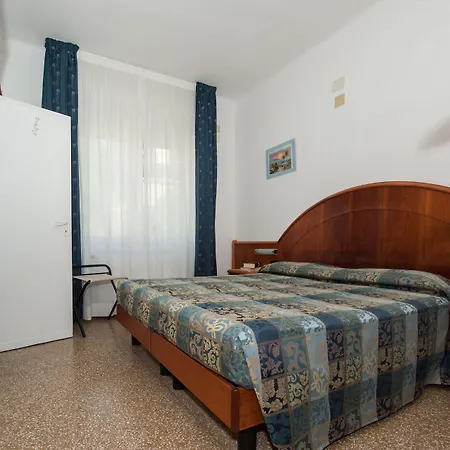 Lorenzo Hotel